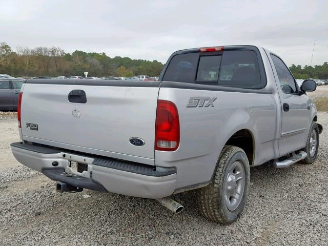 2FTRF17234CA66706 - 2004 FORD F-150 HERI SILVER photo 4