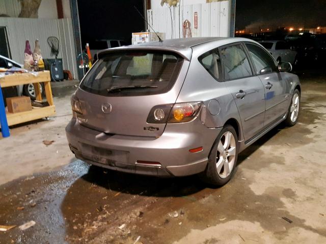 JM1BK343541205189 - 2004 MAZDA 3 HATCHBAC GRAY photo 4