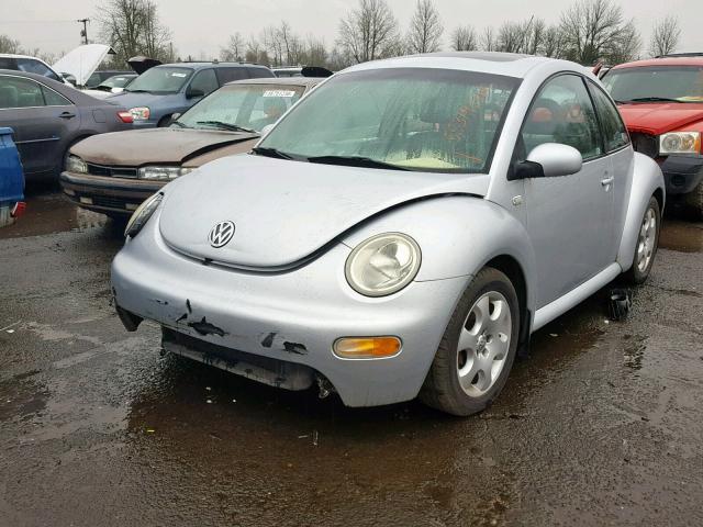 3VWCB21C32M411076 - 2002 VOLKSWAGEN NEW BEETLE Gümüş foto 2