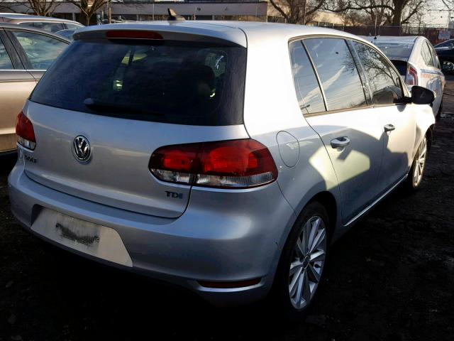 WVWDM7AJ3DW031137 - 2013 VOLKSWAGEN GOLF 银色 照片 4