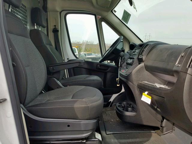 3C6TRVNG9HE523131 - 2017 RAM PROMASTER 白色 照片 5