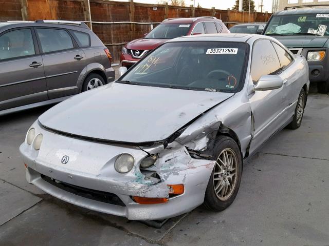 JH4DC4455YS002251 - 2000 ACURA INTEGRA LS SILVER photo 2