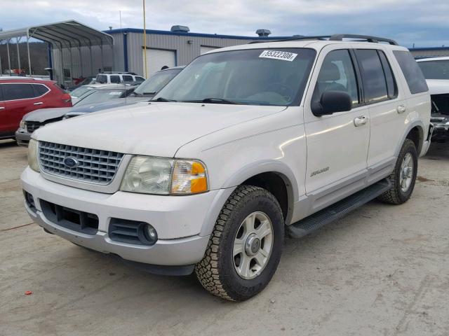 1FMDU75E22ZA69365 - 2002 FORD EXPLORER L WHITE photo 2