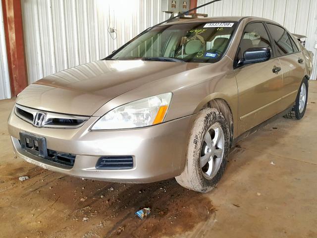 1HGCM561X6A074464 - 2006 HONDA ACCORD VAL GOLD photo 2