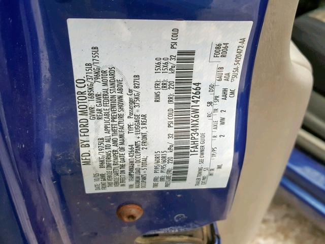 1FAHP34NX6W142664 - 2006 FORD FOCUS ZX4 BLUE photo 10