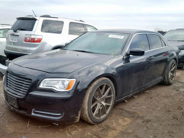 2C3CCAAG2EH231074 - 2014 CHRYSLER 300 BLACK photo 2