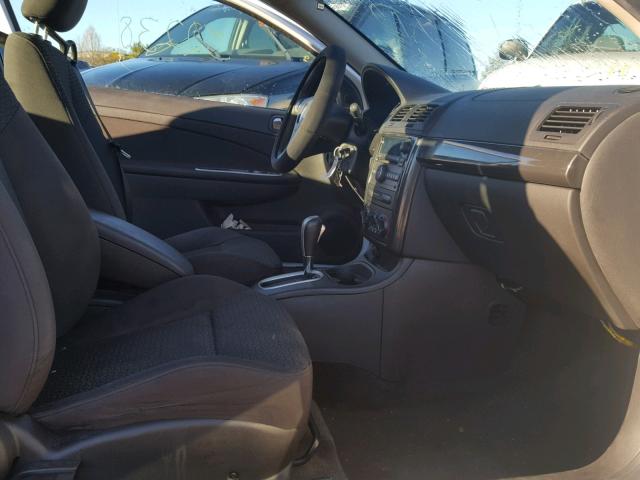 1G2AL15FX77232349 - 2007 PONTIAC G5 WHITE photo 5