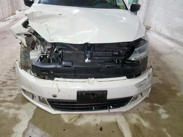 3VW2K7AJ7EM357101 - 2014 VOLKSWAGEN JETTA BASE WHITE photo 9