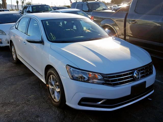 1VWAT7A32GC040311 - 2016 VOLKSWAGEN PASSAT S WHITE photo 1