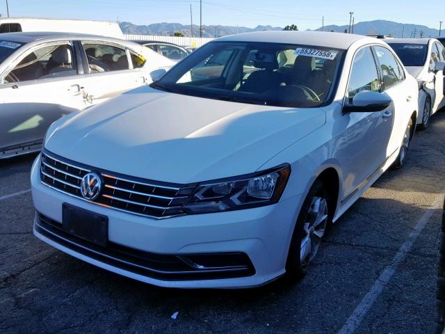 1VWAT7A32GC040311 - 2016 VOLKSWAGEN PASSAT S WHITE photo 2