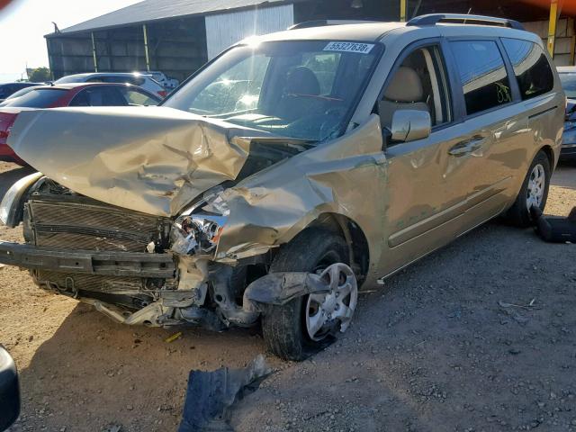 KNDMG4C33A6347637 - 2010 KIA SEDONA LX GOLD photo 2