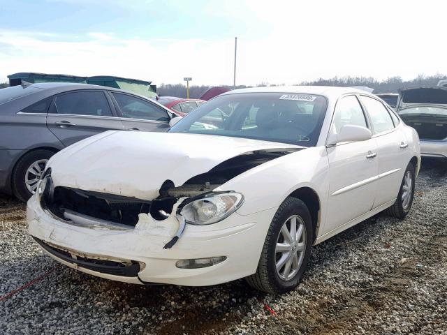 2G4WD532651250794 - 2005 BUICK LACROSSE C WHITE photo 2