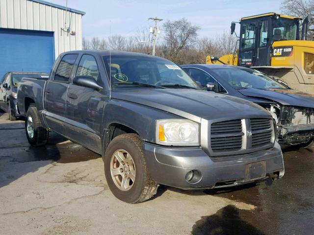 1D7HW48N96S690696 - 2006 DODGE DAKOTA QUA GRAY photo 1