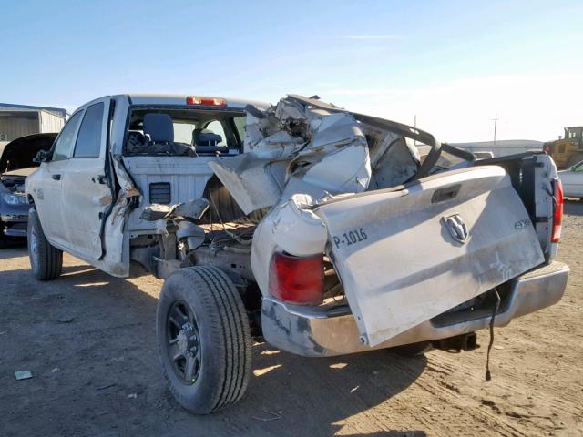 3C6UR5HJ0JG303897 - 2018 RAM 2500 ST WHITE photo 3