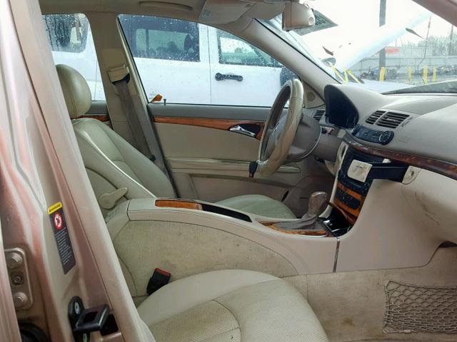 WDBUF56J66A797546 - 2006 MERCEDES-BENZ E 350 GOLD photo 5