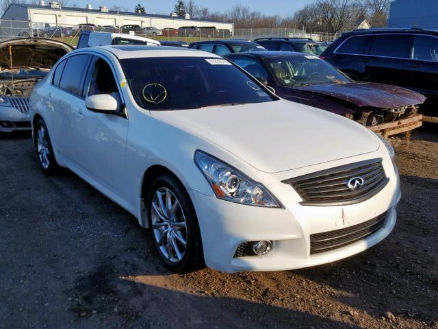 JN1CV6AR4DM354975 - 2013 INFINITI G37 WHITE photo 1