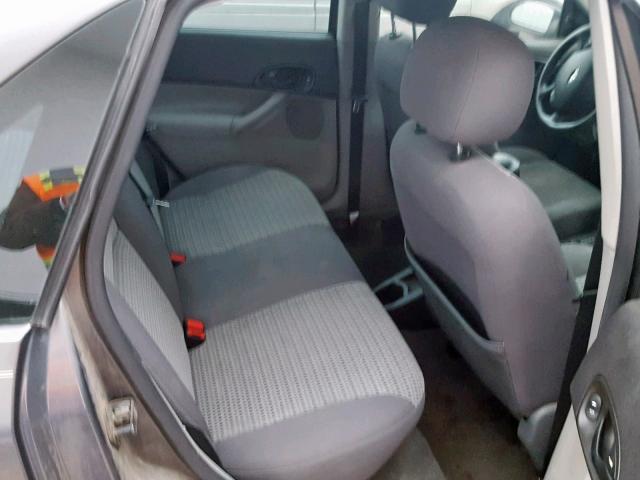 1FAFP34N66W162269 - 2006 FORD FOCUS ZX4 GRAY photo 6