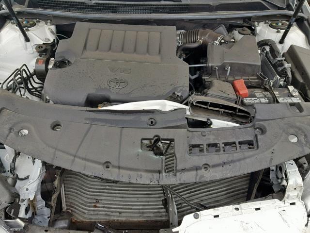 4T1BK1EB0JU277272 - 2018 TOYOTA AVALON XLE WHITE photo 7