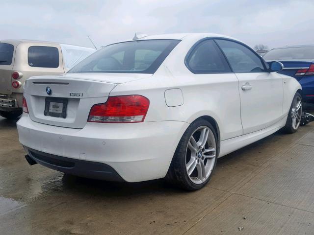 WBAUC735X8VF24716 - 2008 BMW 135 I WHITE photo 4