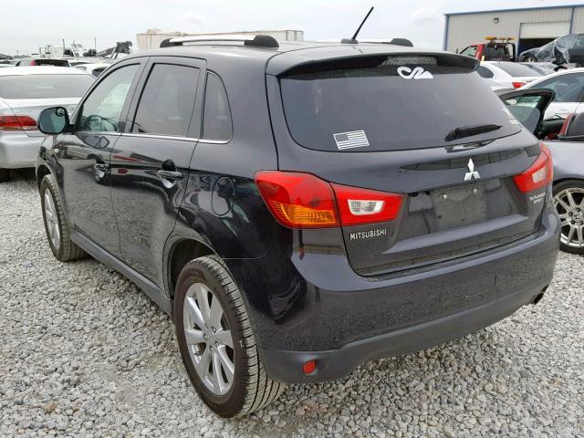 4A4AP4AU3FE002242 - 2015 MITSUBISHI OUTLANDER BLACK photo 3