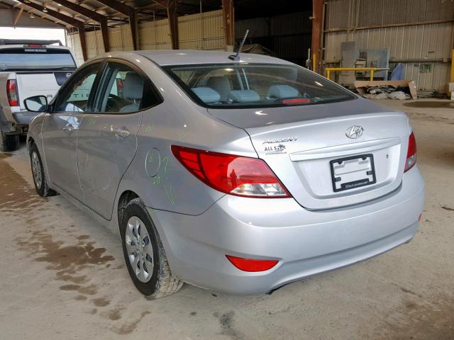 KMHCT4AE4GU942685 - 2016 HYUNDAI ACCENT SE SILVER photo 3