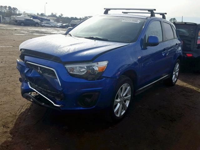 4A4AR3AU6FE030475 - 2015 MITSUBISHI OUTLANDER BLUE photo 2