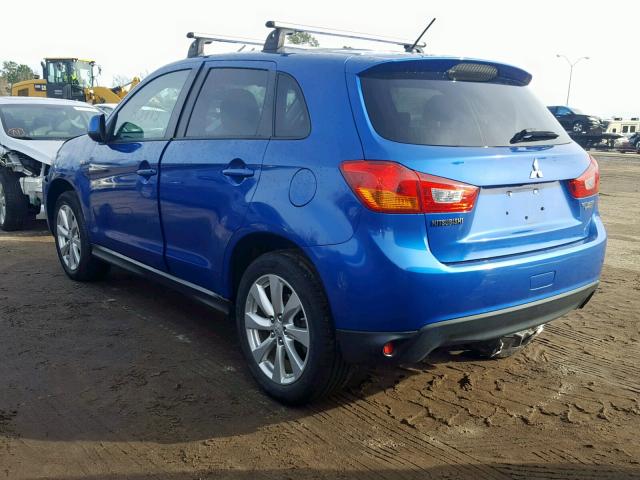 4A4AR3AU6FE030475 - 2015 MITSUBISHI OUTLANDER BLUE photo 3