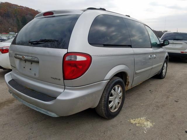 2A4GP54L96R832652 - 2006 CHRYSLER TOWN & COU SILVER photo 4