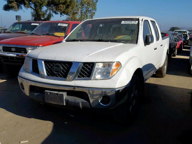 1N6AD09W68C416691 - 2008 NISSAN FRONTIER C WHITE photo 2