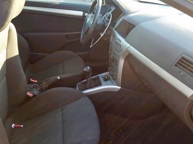 W08AT271285061329 - 2008 SATURN ASTRA XR SILVER photo 5