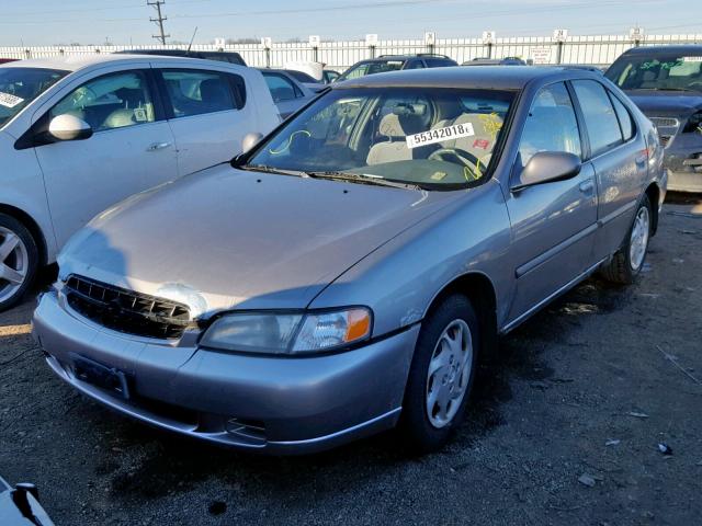 1N4DL01D6XC128493 - 1999 NISSAN ALTIMA XE GRAY photo 2