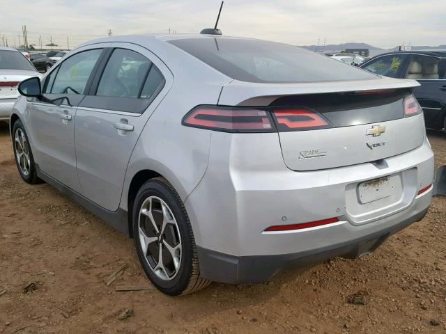 1G1RB6E43FU107988 - 2015 CHEVROLET VOLT SILVER photo 3