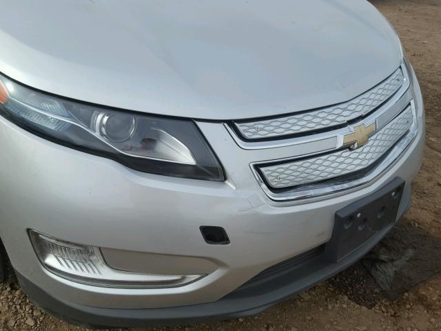 1G1RB6E43FU107988 - 2015 CHEVROLET VOLT SILVER photo 9