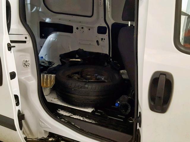 ZFBERFAB3J6J43802 - 2018 RAM PROMASTER 白色 照片 6