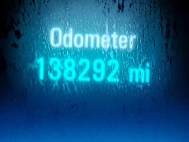 1G11C5SL2FF114922 - 2015 CHEVROLET MALIBU 1LT ნაცრისფერი ფოტო 8