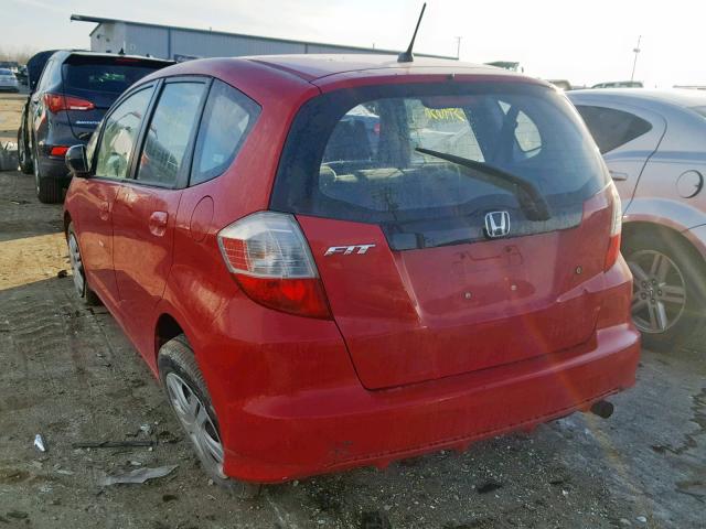 JHMGE88269S072616 - 2009 HONDA FIT RED photo 3