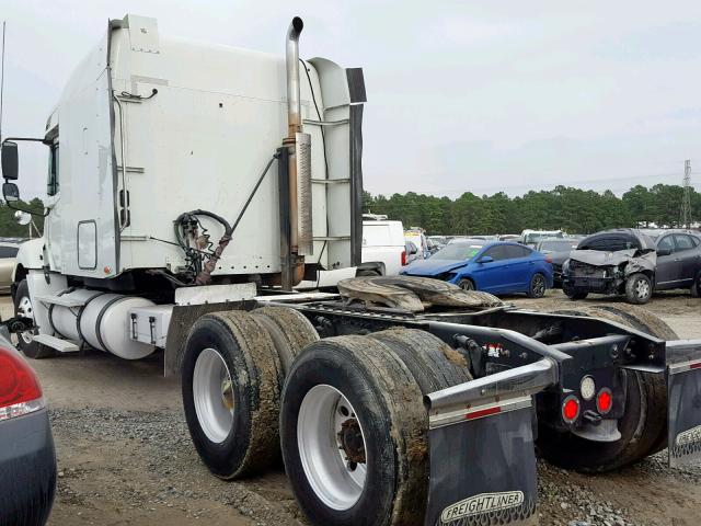 1FUJA6CK76LV24523 - 2006 FREIGHTLINER CONVENTION WHITE photo 3