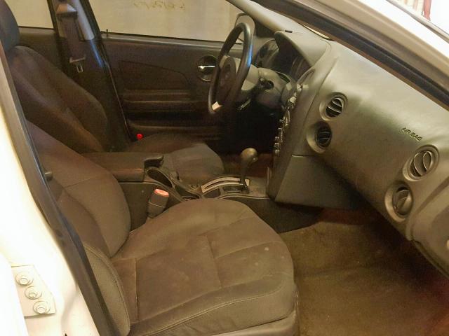 2G2WP522351151691 - 2005 PONTIAC GRAND PRIX WHITE photo 5