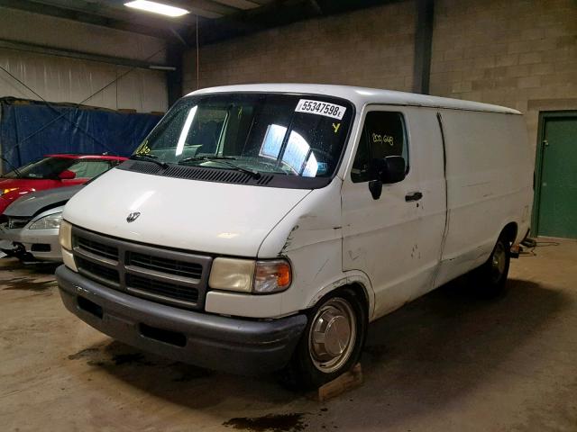 2B7JB31Z8TK176195 - 1996 DODGE RAM VAN B3 WHITE photo 2