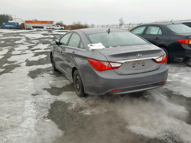 5NPEB4AC3BH134636 - 2011 HYUNDAI SONATA GLS GRAY photo 3