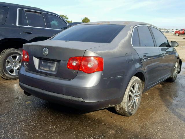 3VWRG71K76M679330 - 2006 VOLKSWAGEN JETTA 2.5 CHARCOAL photo 4