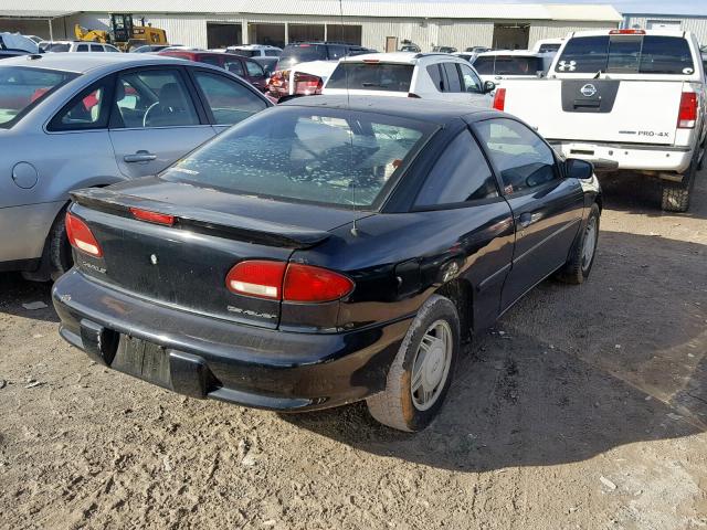 1G1JC1248W7151629 - 1998 CHEVROLET CAVALIER B BLACK photo 4