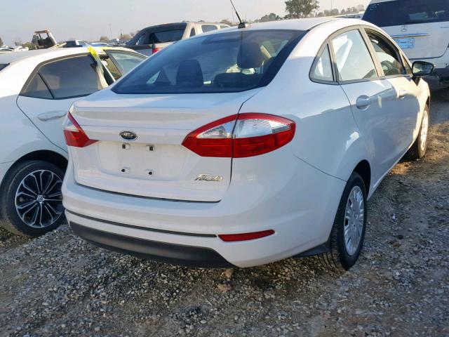 3FADP4AJ3GM167669 - 2016 FORD FIESTA S WHITE photo 4