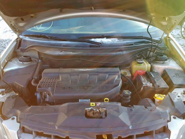 2C8GF68475R252850 - 2005 CHRYSLER PACIFICA T TAN photo 7