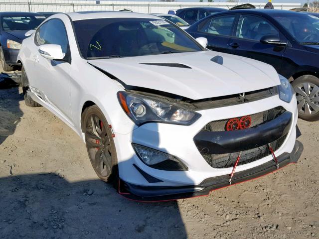 KMHHU6KJ9FU124426 - 2015 HYUNDAI GENESIS CO WHITE photo 1