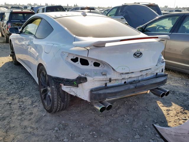 KMHHU6KJ9FU124426 - 2015 HYUNDAI GENESIS CO WHITE photo 3