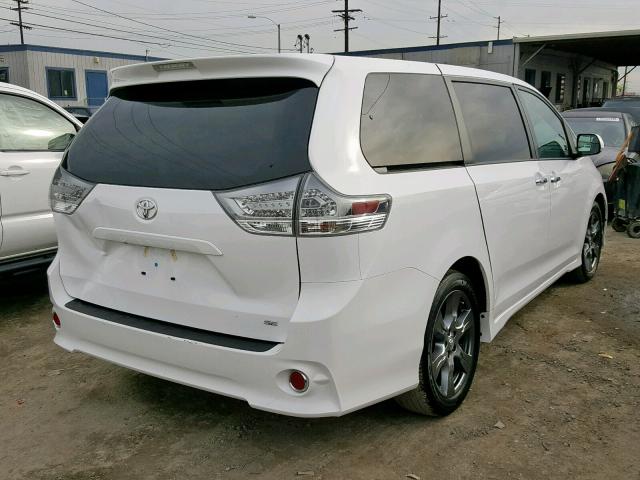 5TDXZ3DC0HS777782 - 2017 TOYOTA SIENNA SE WHITE photo 4