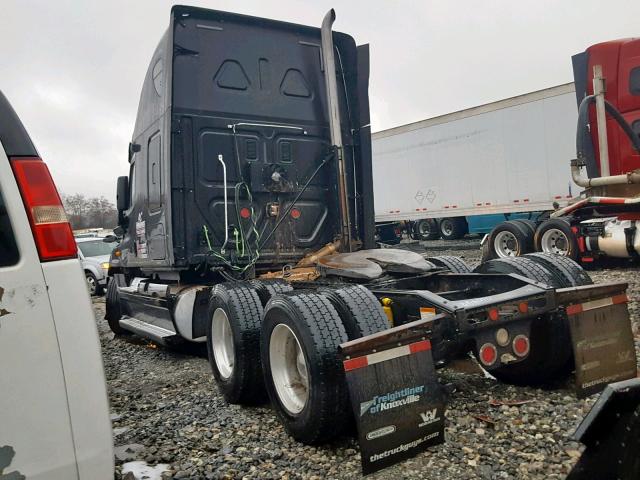 1FUJGLBG5CLBK6090 - 2012 FREIGHTLINER CASCADIA 1 BLACK photo 3