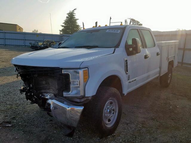 1FD8W3FT4HEB81571 - 2017 FORD F350 SUPER WHITE photo 2