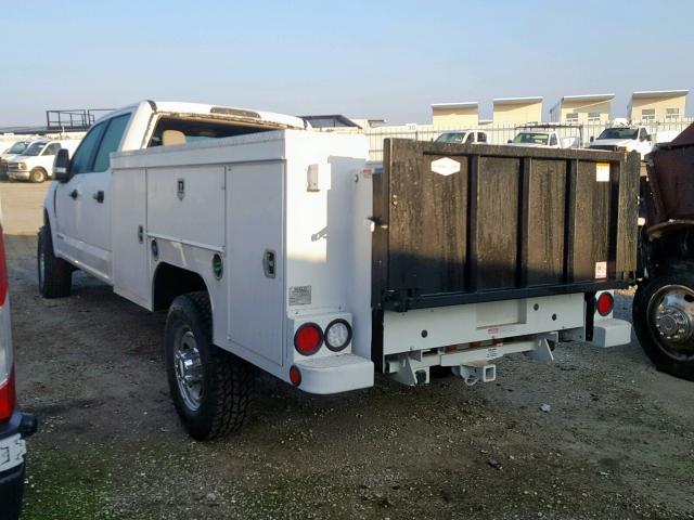 1FD8W3FT4HEB81571 - 2017 FORD F350 SUPER WHITE photo 3